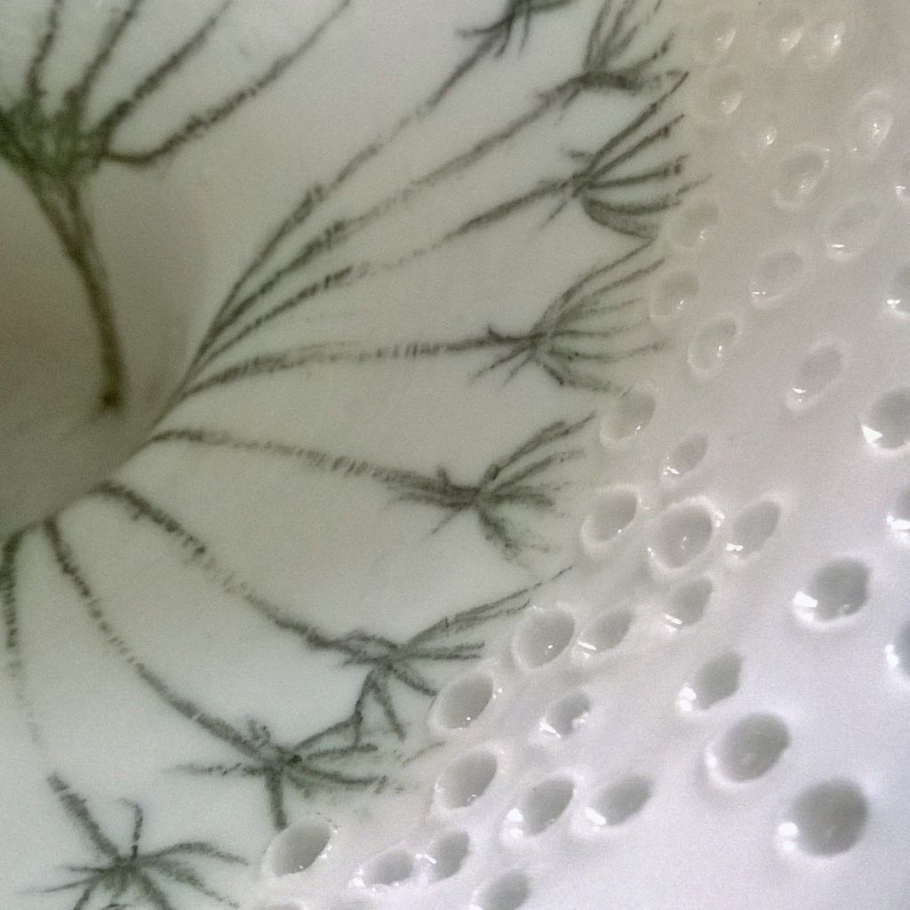 Cow Parsley Pierced Bowl